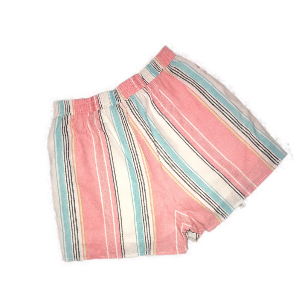 Francesca’s Shorts - Picture 2 of 3